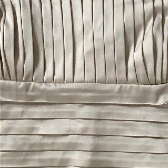 Calvin Klein - Picture 4 of 5